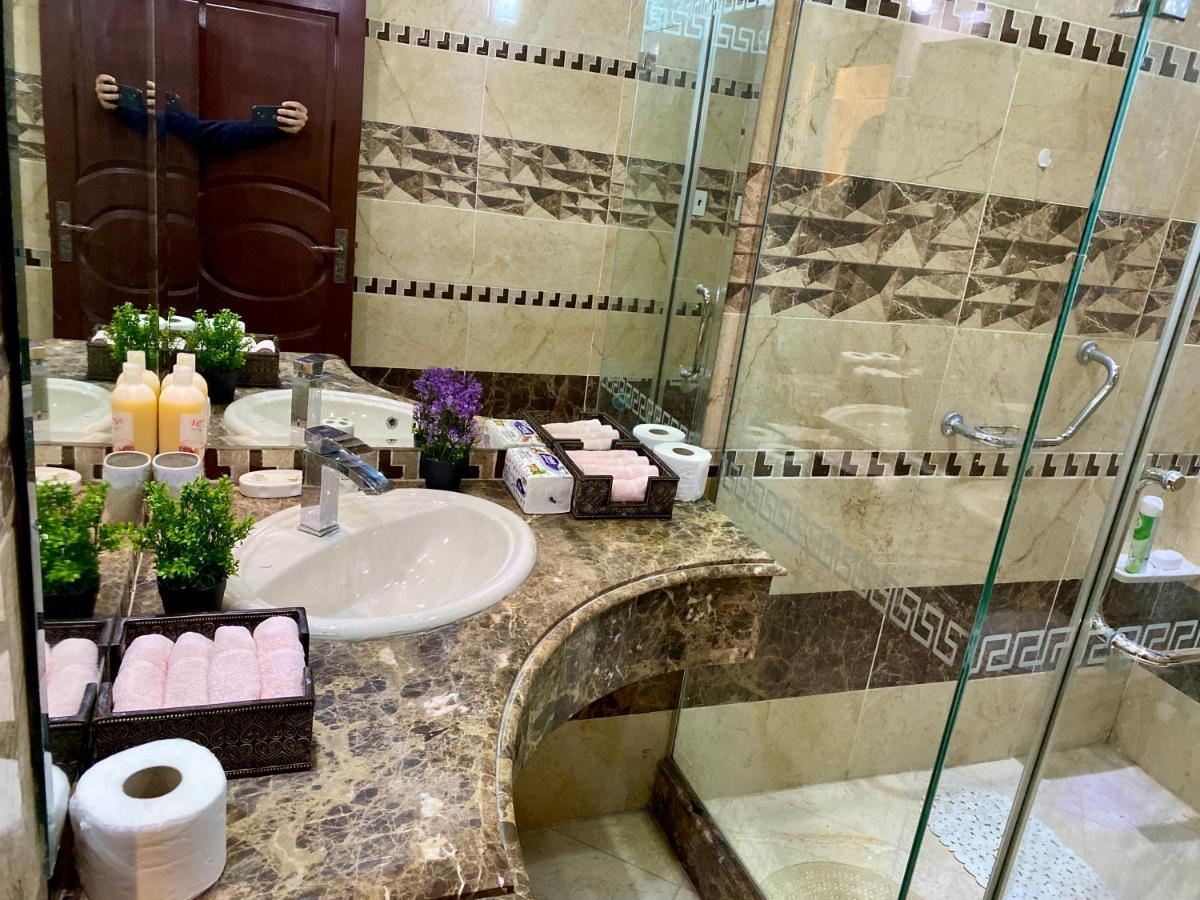 Apartment Cozy 3br In Maadi Cairo