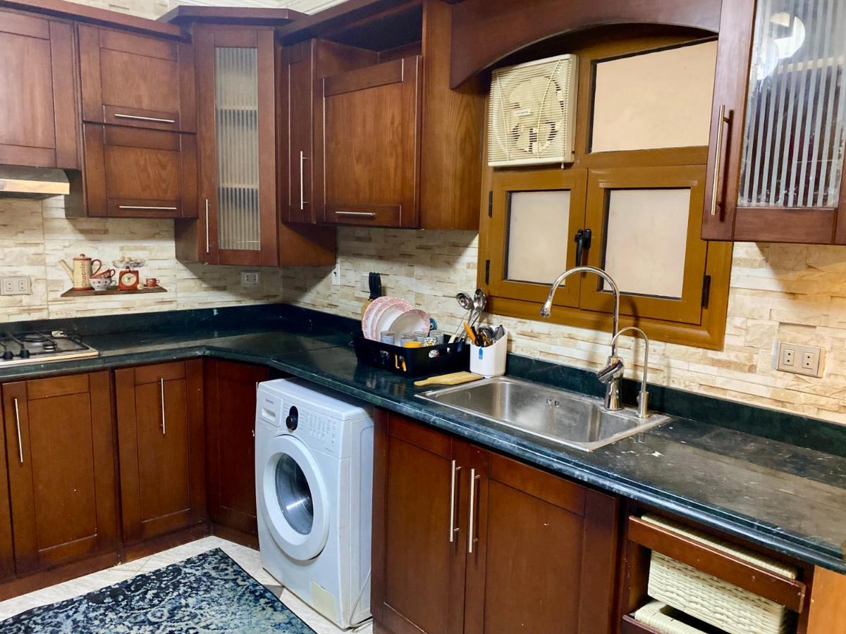 Cozy 3br In Maadi
