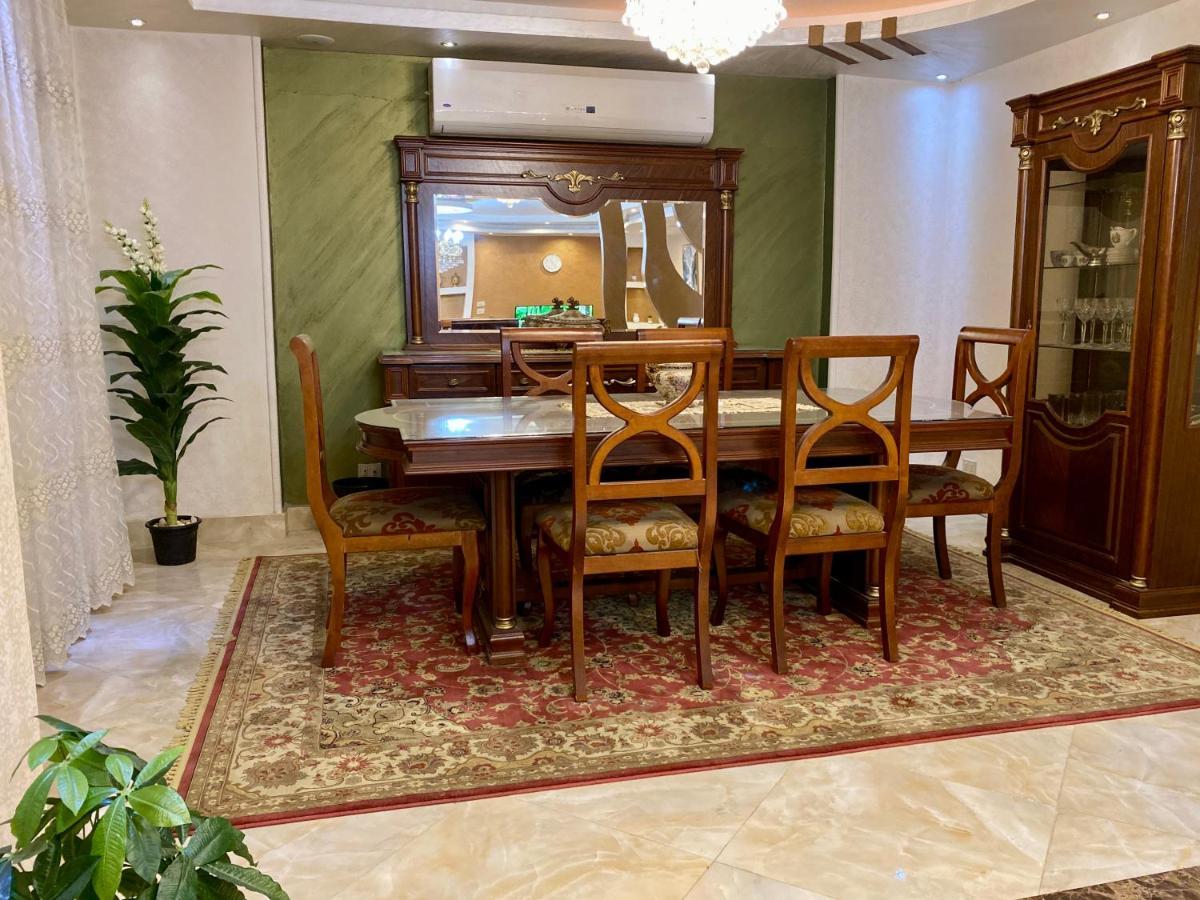 Cozy 3br In Maadi *
