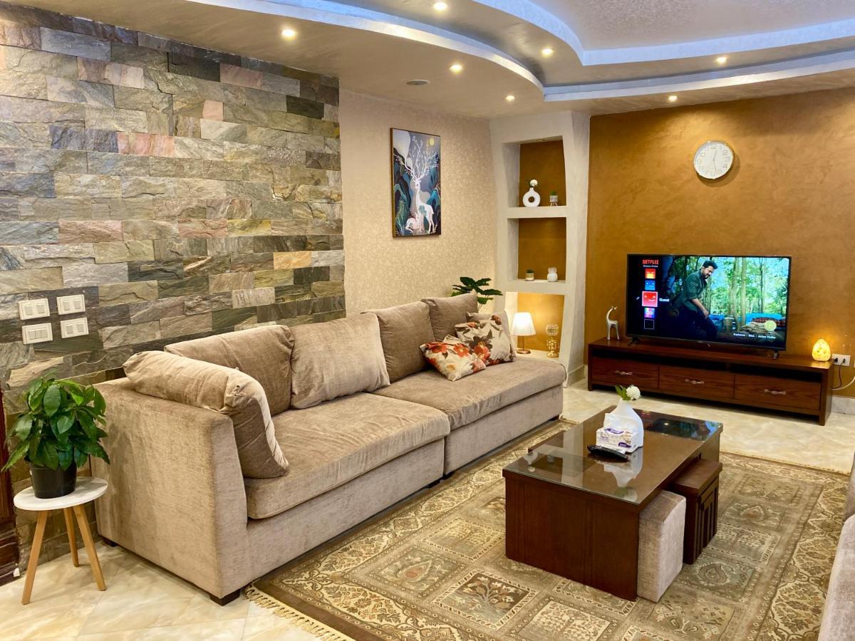 Apartment Cozy 3br In Maadi