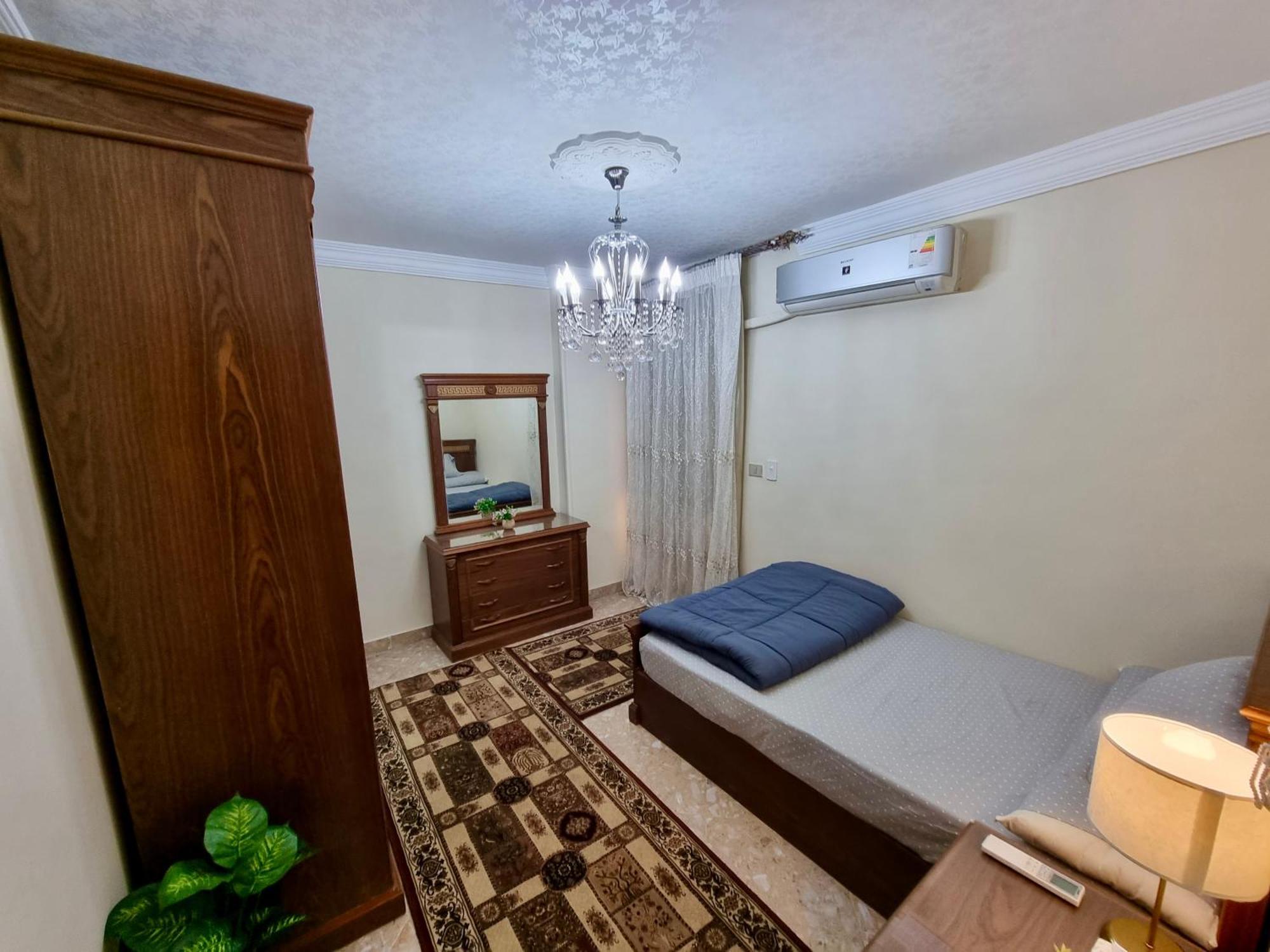 Apartment Cozy 3br In Maadi