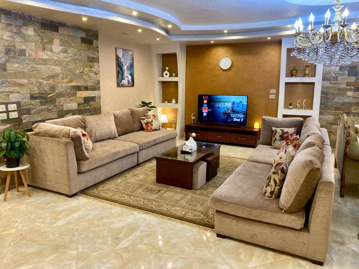 Cozy 3br In Maadi Apartment Cairo